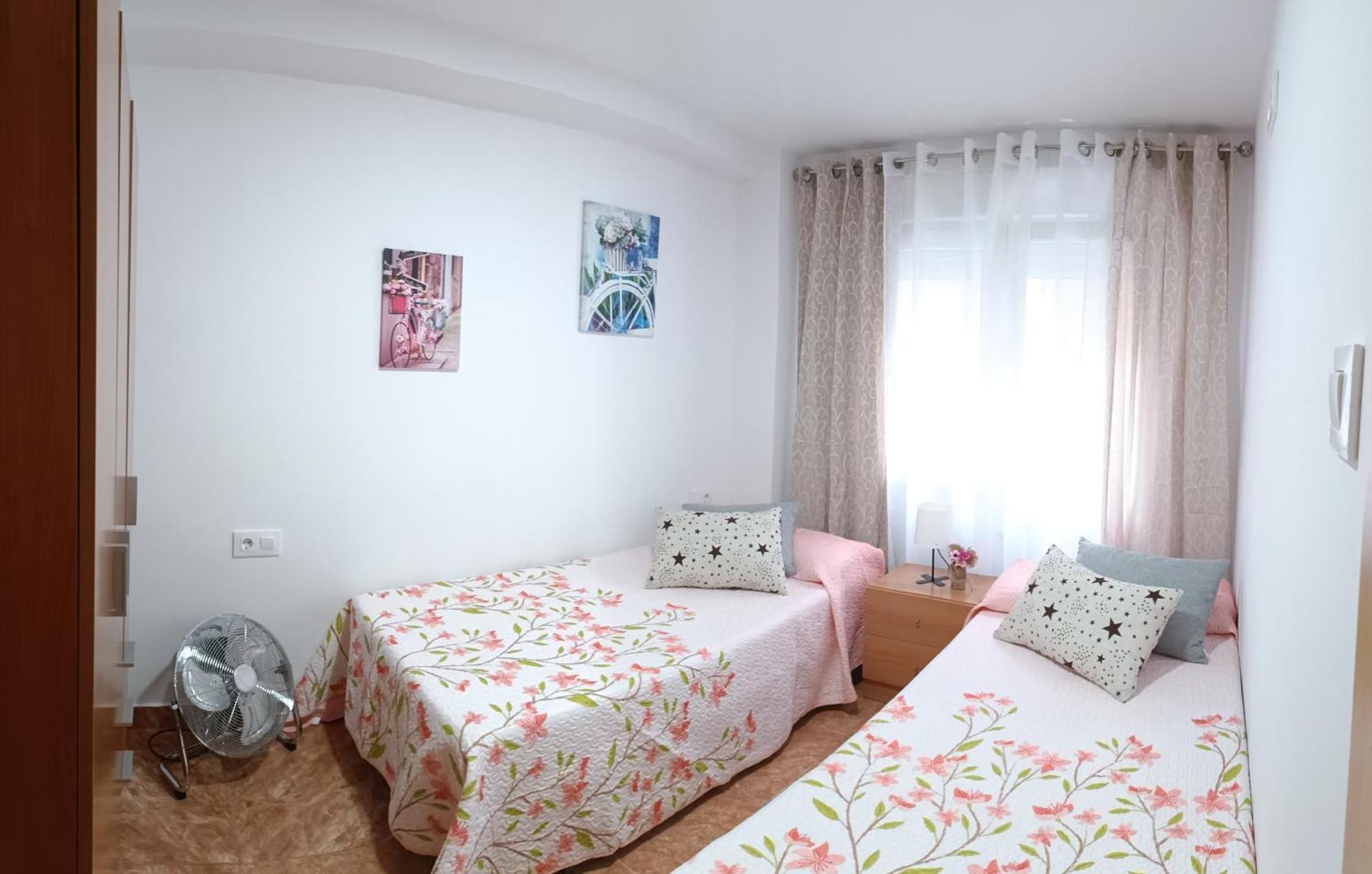 Daoiz, Vivienda Vacacional Para Familias Y Mayores De 25 Anos En El Grao De Gandia 3Ro Sin Ascensor Playa de Gandia Екстер'єр фото