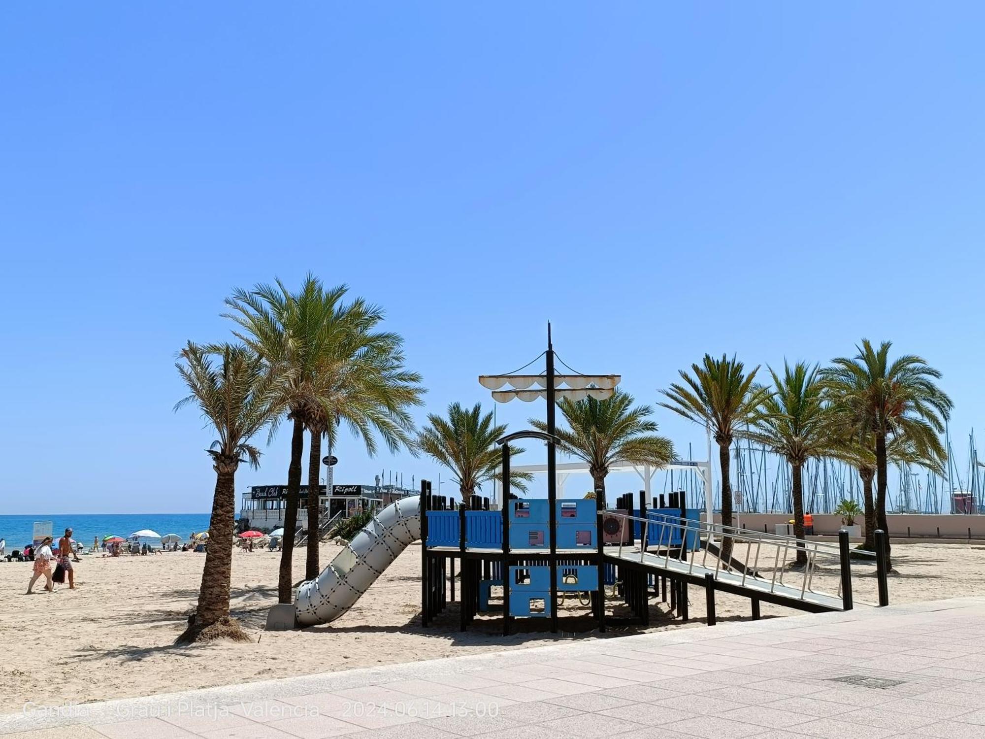 Daoiz, Vivienda Vacacional Para Familias Y Mayores De 25 Anos En El Grao De Gandia 3Ro Sin Ascensor Playa de Gandia Екстер'єр фото